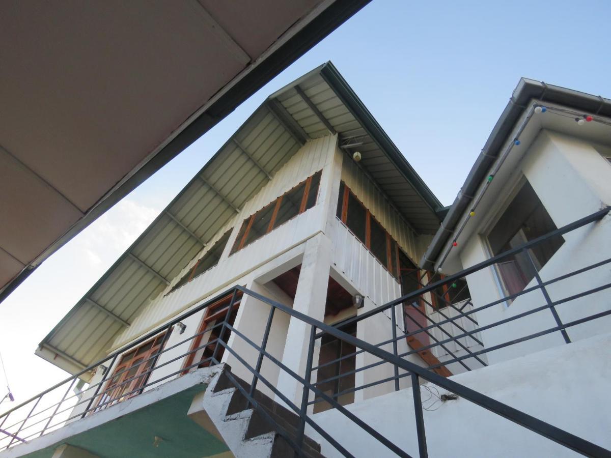 Dream Hill Homestay نوفارا إيلِيا المظهر الخارجي الصورة