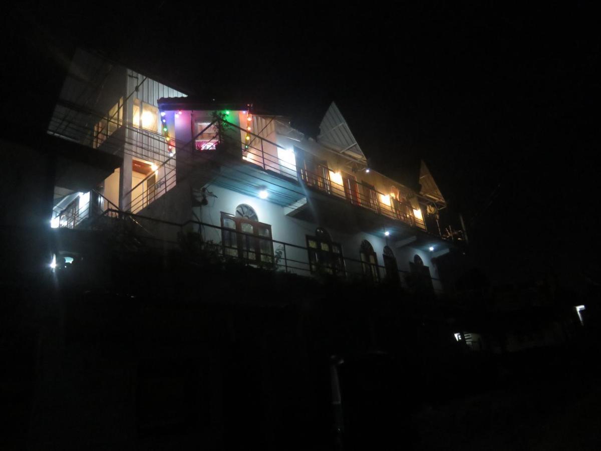 Dream Hill Homestay نوفارا إيلِيا المظهر الخارجي الصورة